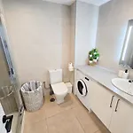 Atlantic View By Helloapartments アデヘ