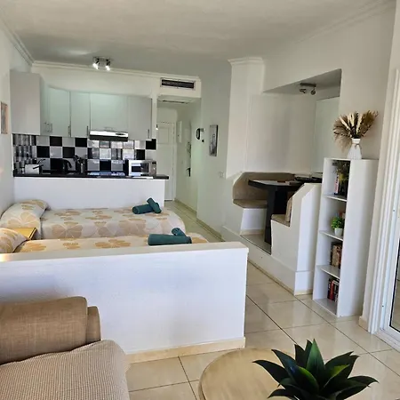 Atlantic View By Helloapartments Apartamento Costa Adeje (Tenerife)