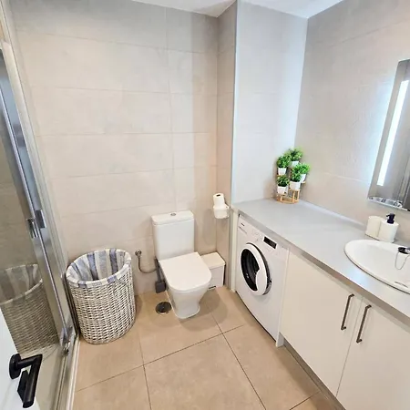 Atlantic View By Helloapartments אדחה